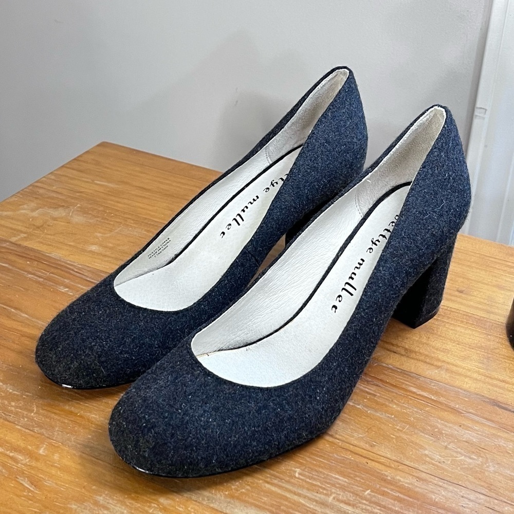 Bettye Muller Round Toe Pumps